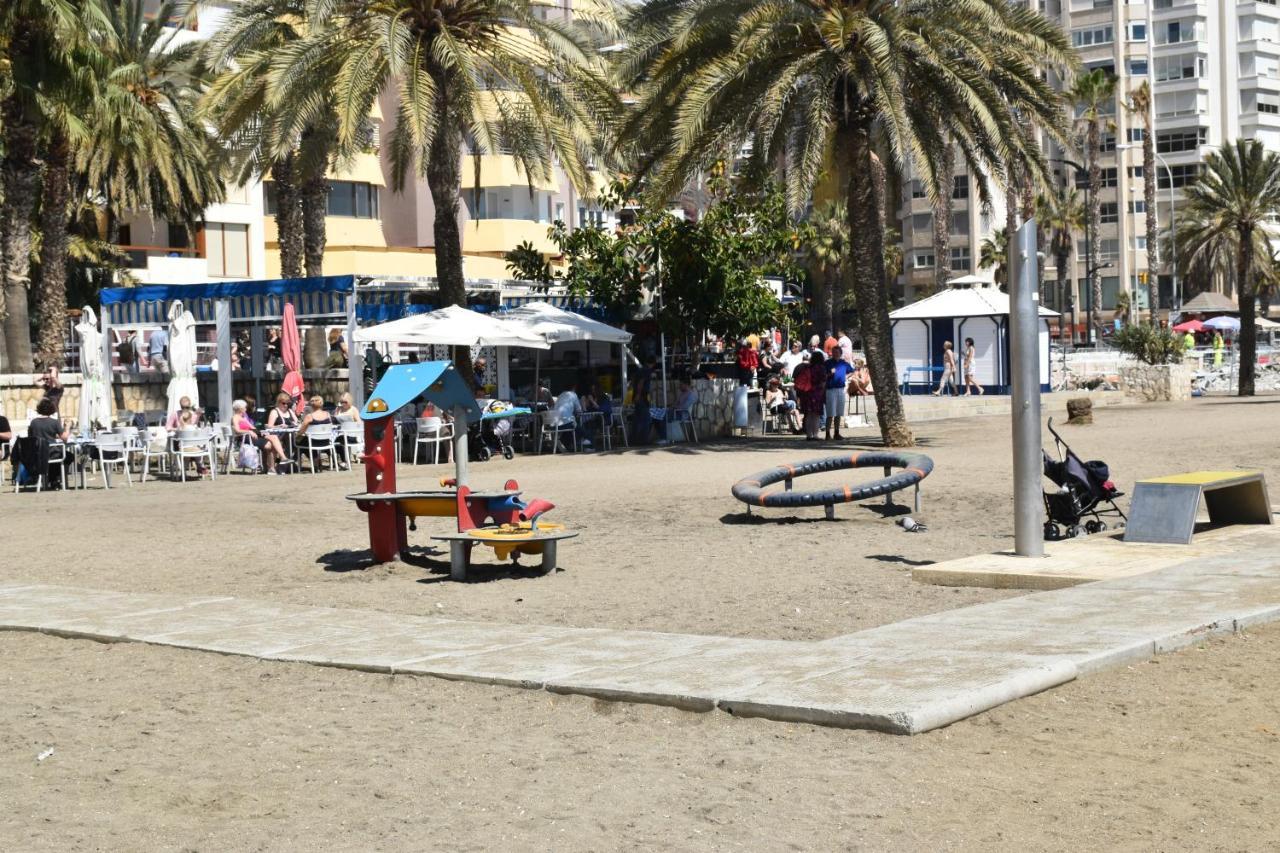 Apartment Port And Beach -Parking- Málaga Exteriör bild